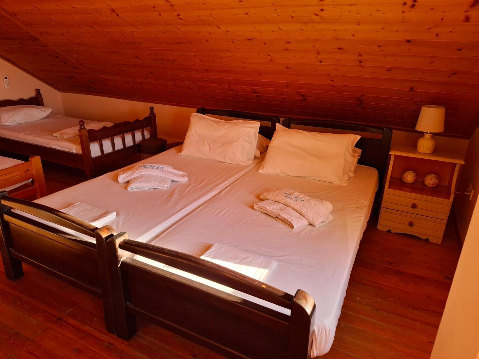 Belleza Villa Lixouri Room photo